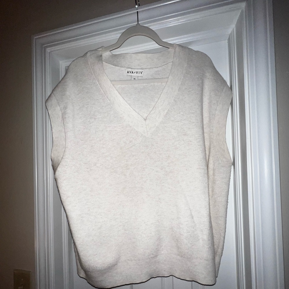 Cream ribbed sweater vest